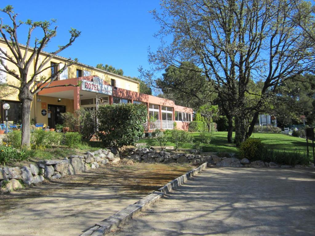 Cit'Hotel Louisiane Mouans-Sartoux Exteriér fotografie